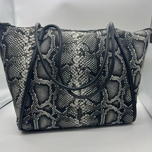 THACKER TERY TOTE BLACK & WHITE PYTHON NEW WITH TAG MSRP$199